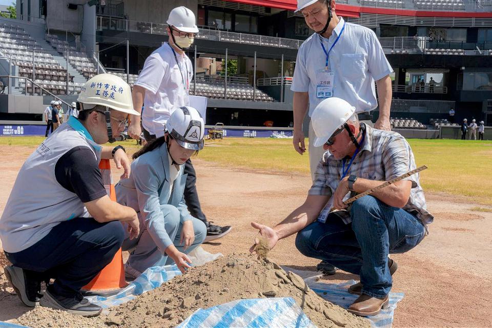 新竹棒球場分析報告出爐 場地土壤比休閒場館爛
