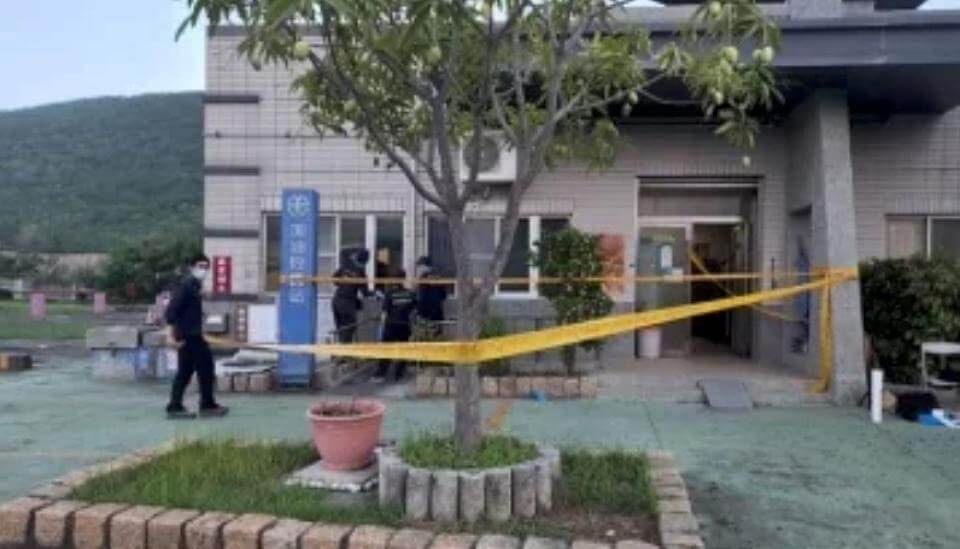 台鐵南工處員工頭部遭重擊 警追緝嫌跳樓腳骨折送醫