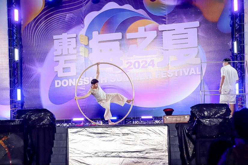 東石海之夏活動第二日,精彩馬戲表演登場