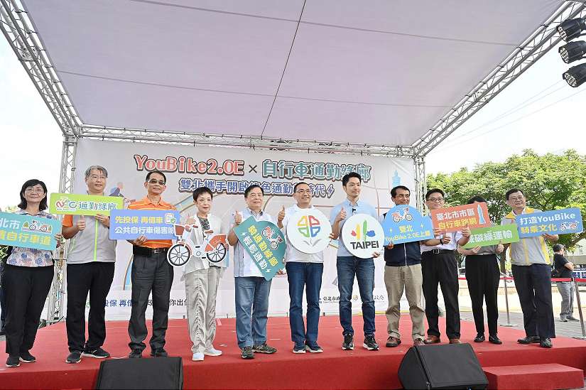 雙北聯手打造通勤綠廊 侯友宜:邀請大家一起騎乘便利舒適的YouBike2.0E