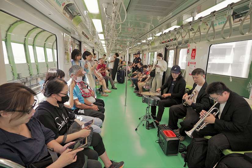 為爵士音樂節暖身!台中大眾運輸9/13起4場爵士樂快閃演出